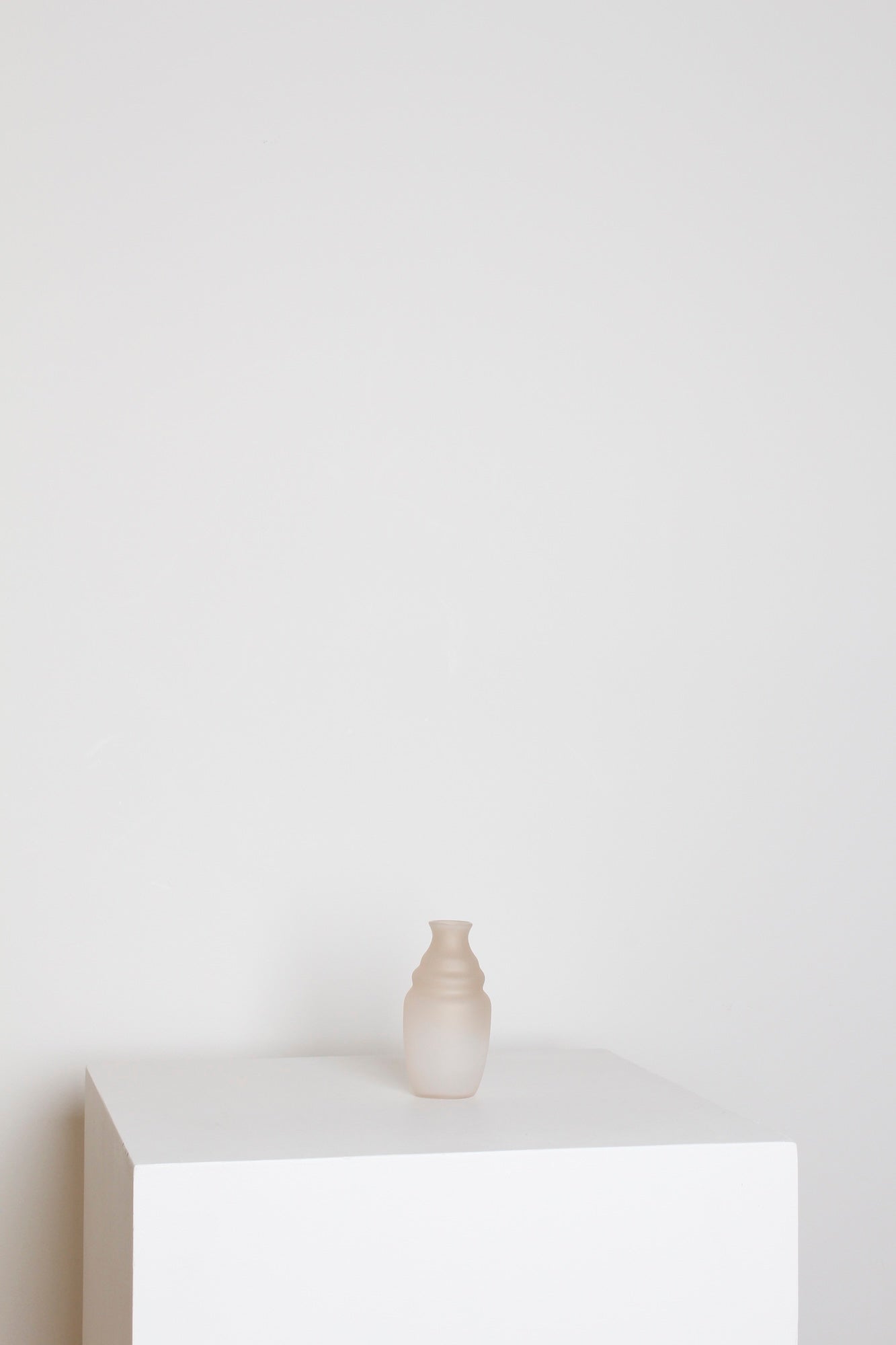 No. 779 | Coucher Vase