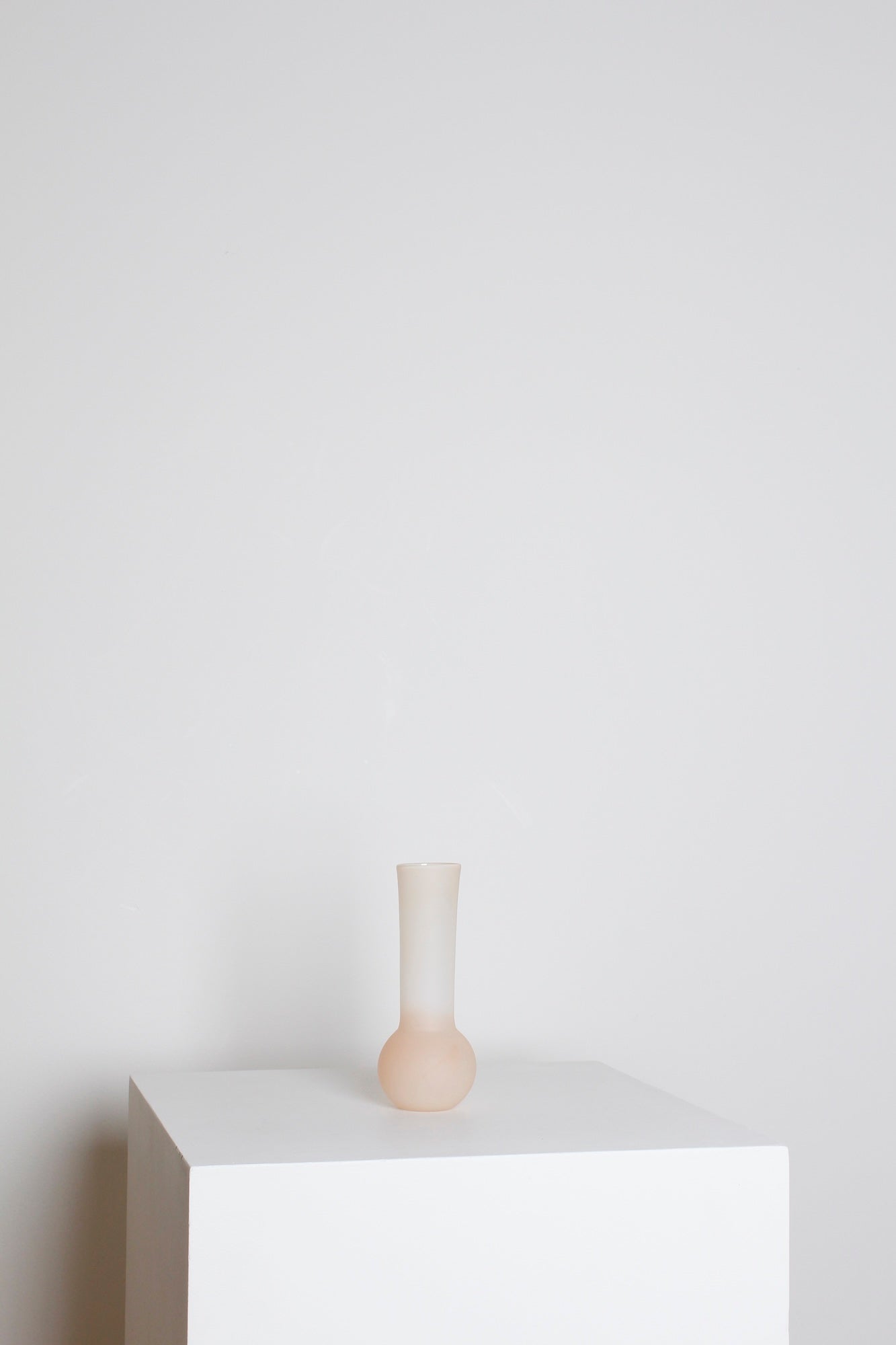 No. 723 | Crevette Vase