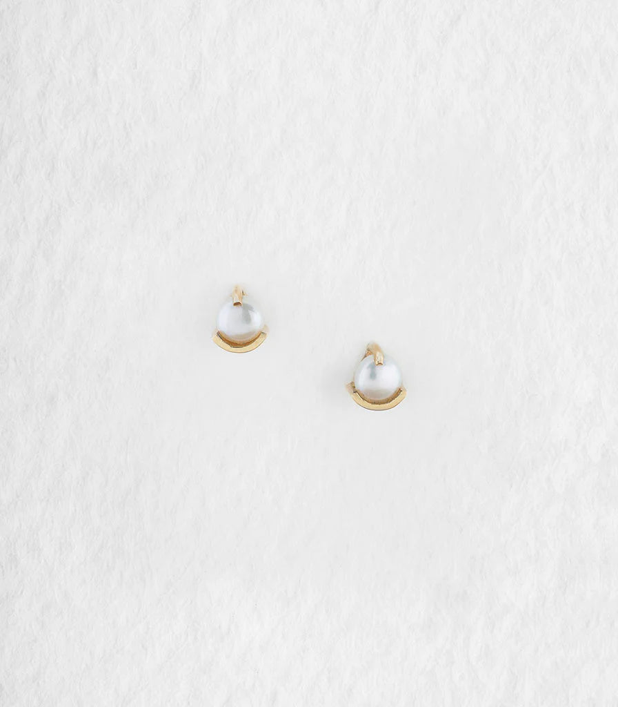 Mini Pearl Studs