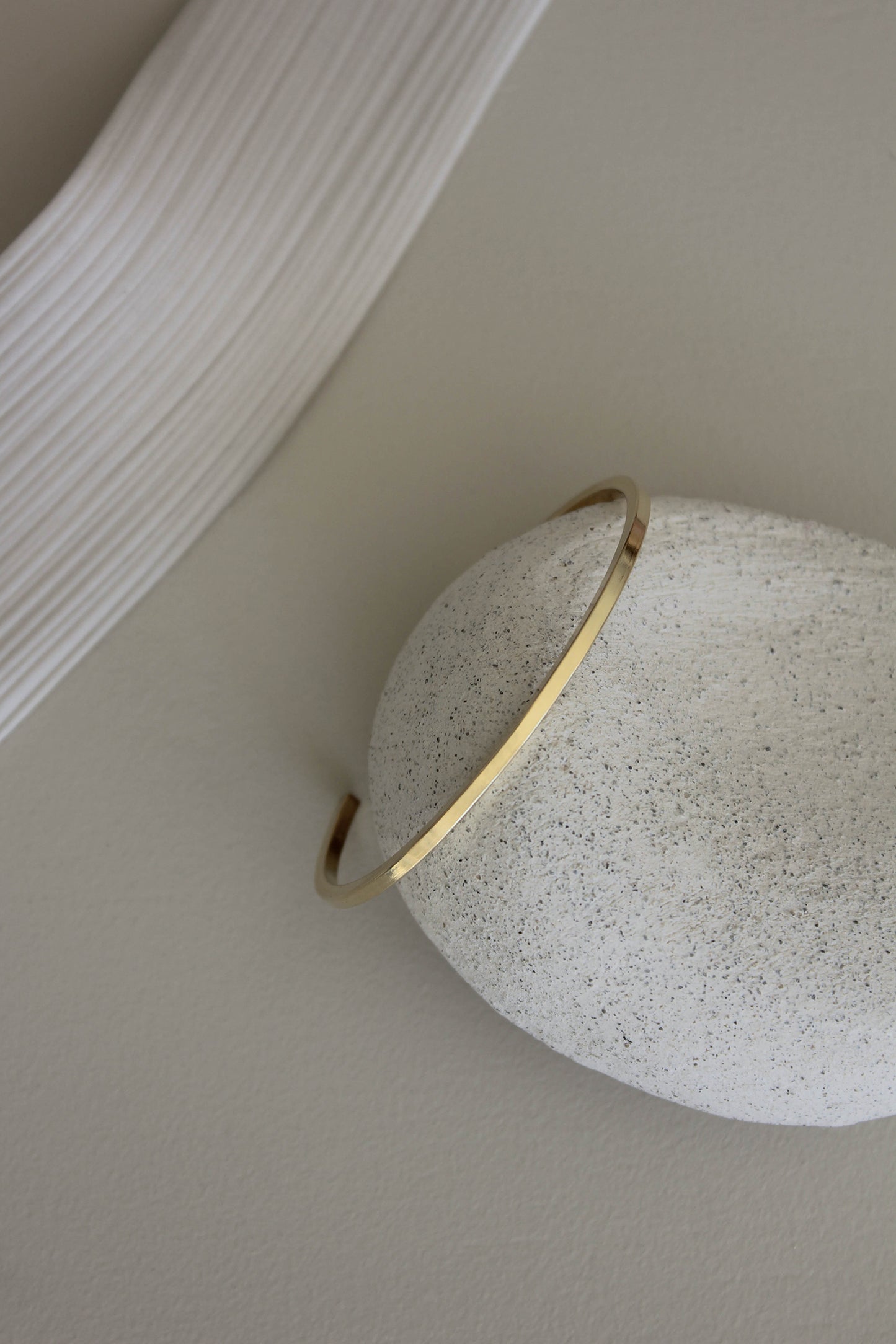 Liso Smooth Brass Cuff