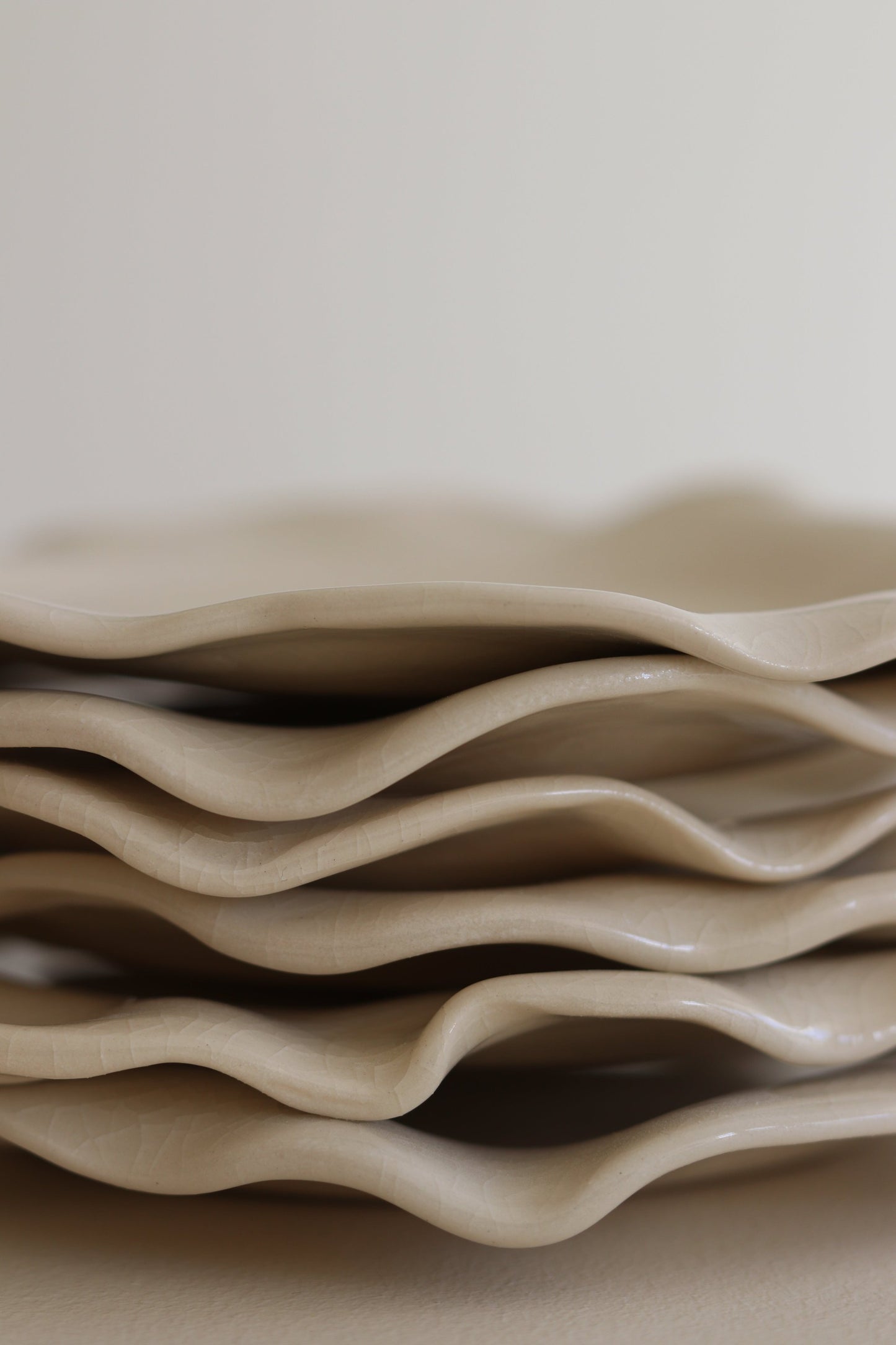 STAY NO. 1 | Oyster Dessert Plates