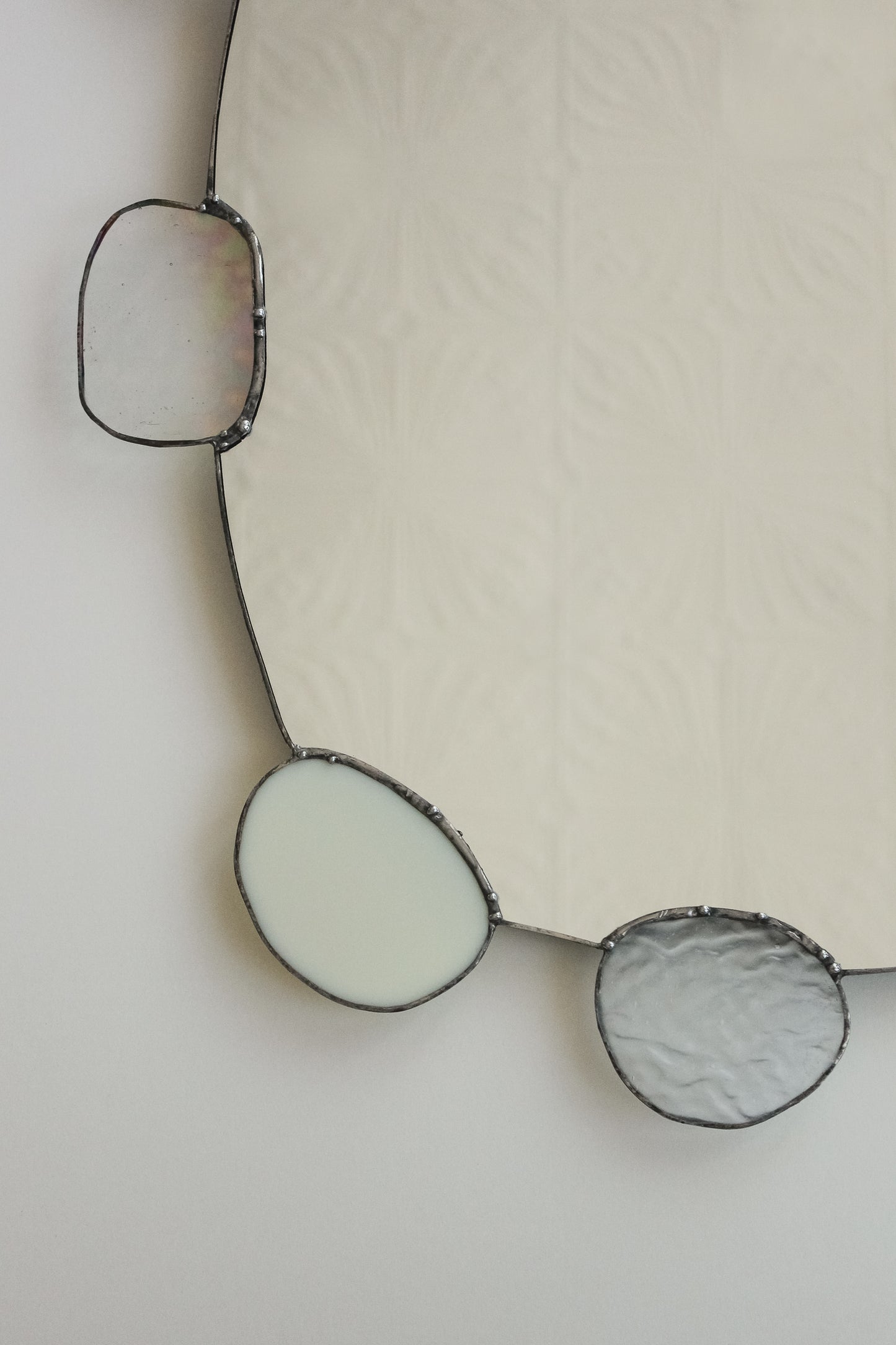 Large Pebble Mirror | NO. 013