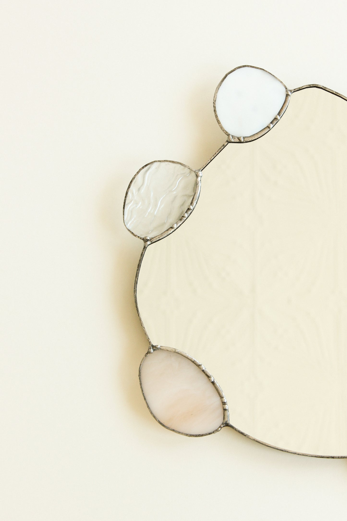 Small Pebble Mirror | NO. 039