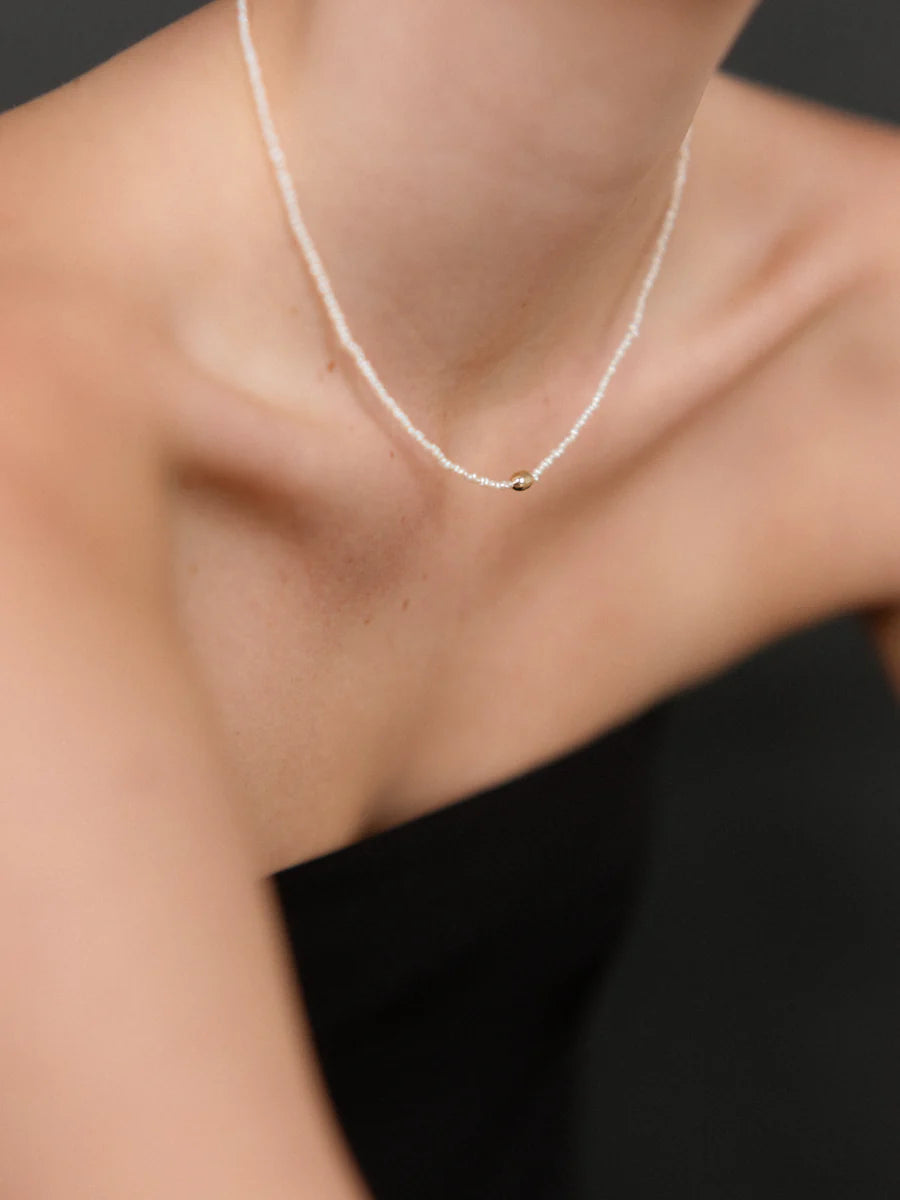 Finch Mini Pearl Necklace