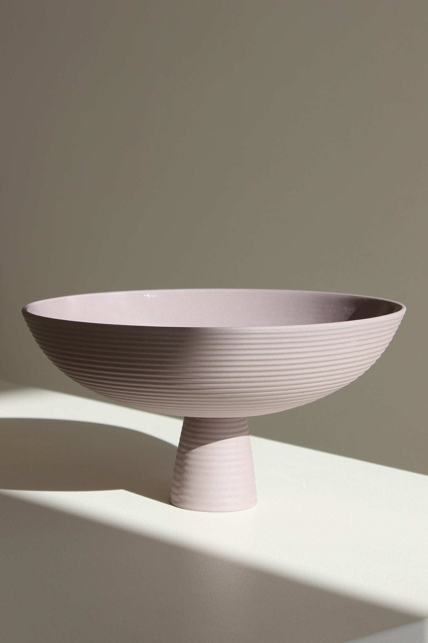 Dais Pedestal Bowl