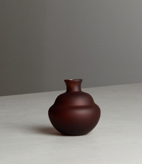 S Vase | Dk Brown