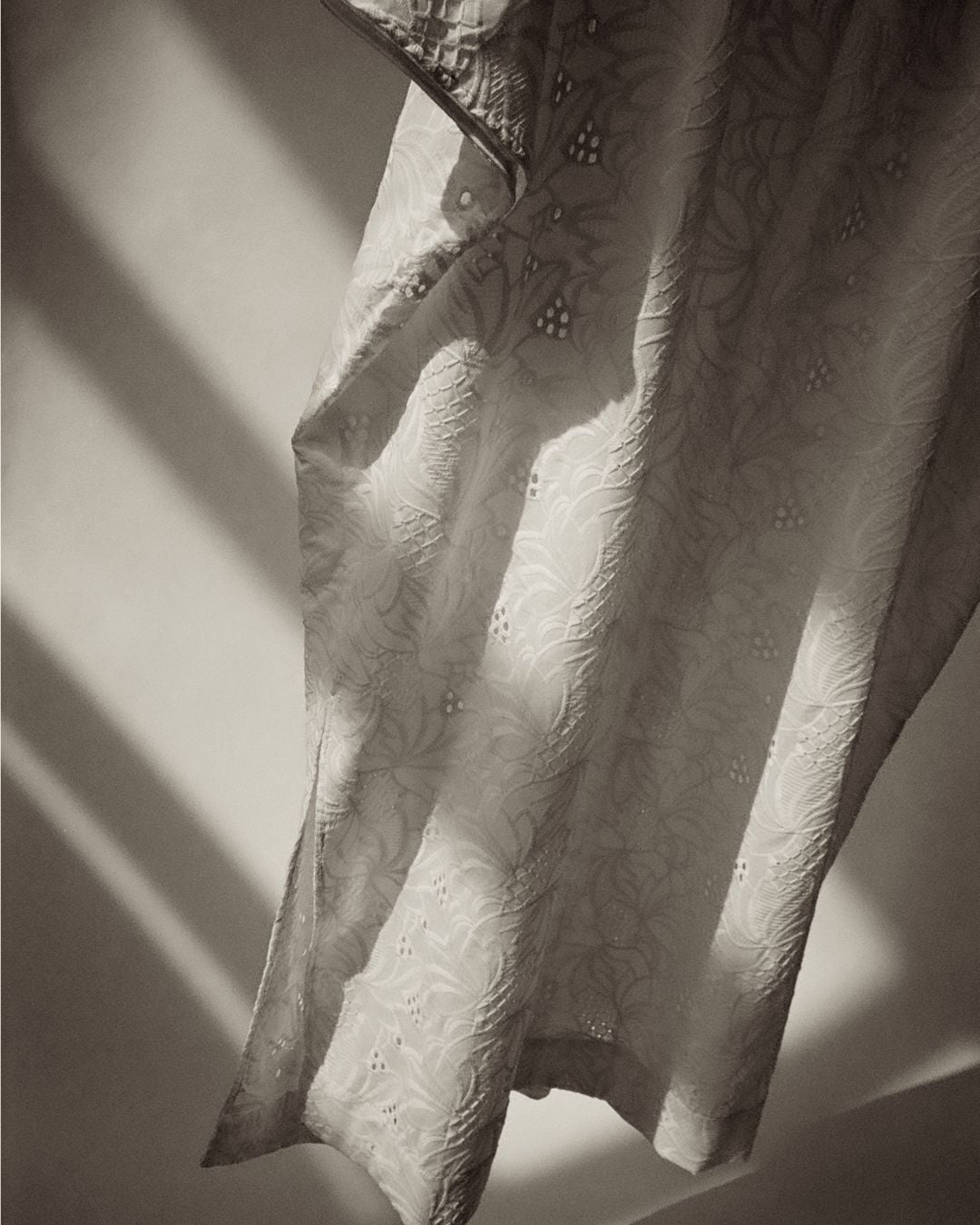 Caftan No. 1 | Eyelet