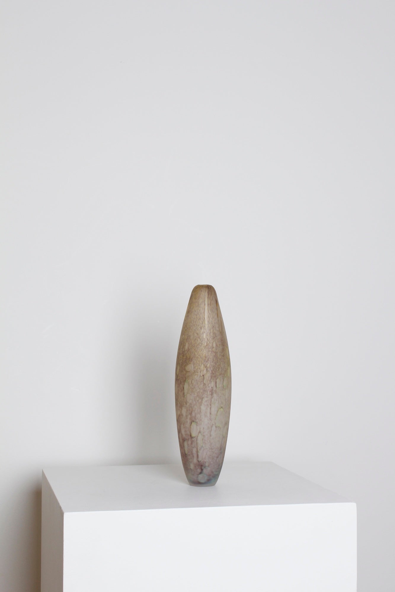 No. 780 | Empreinte Vase