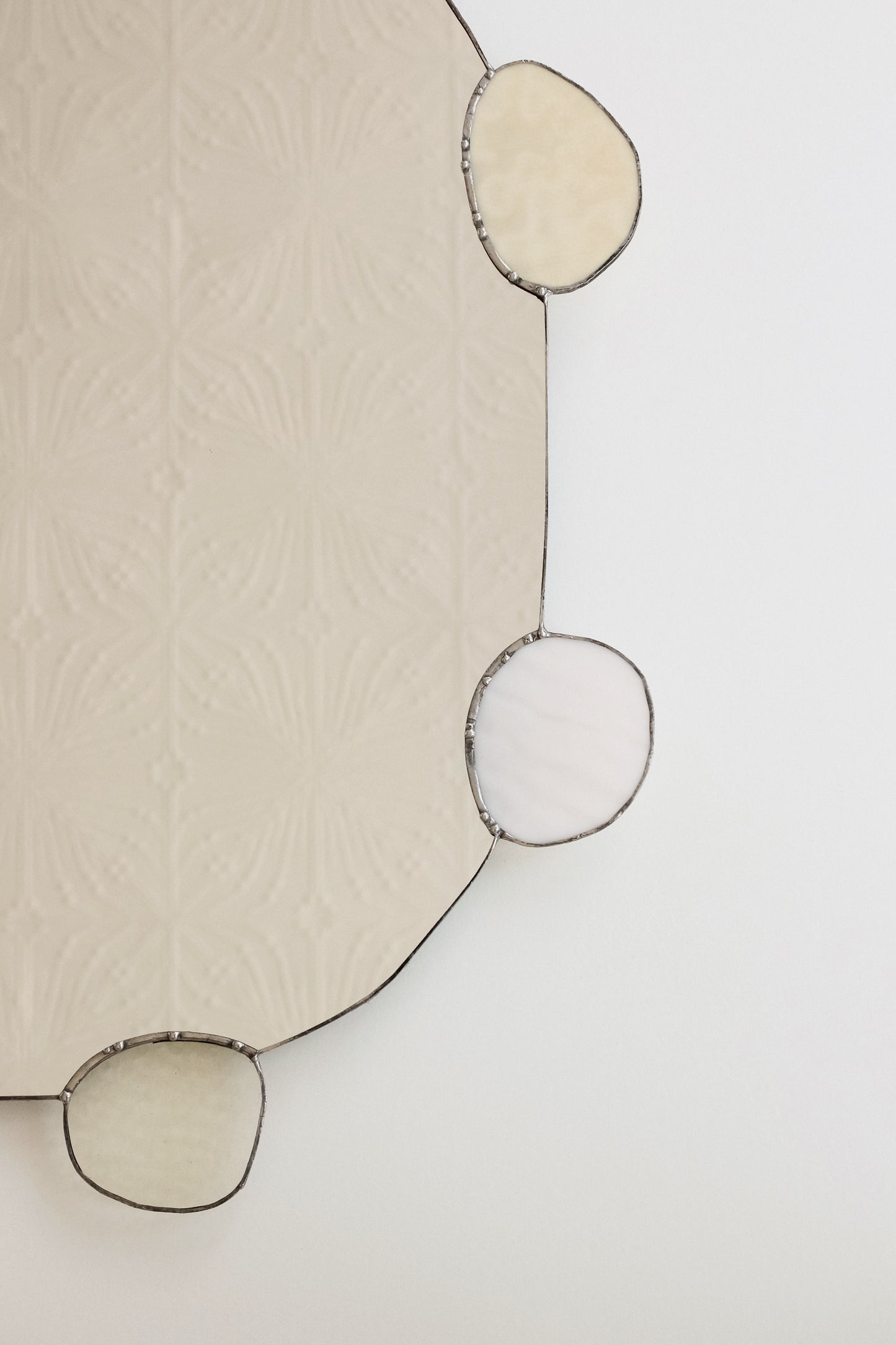 Large Pebble Mirror | NO. 020