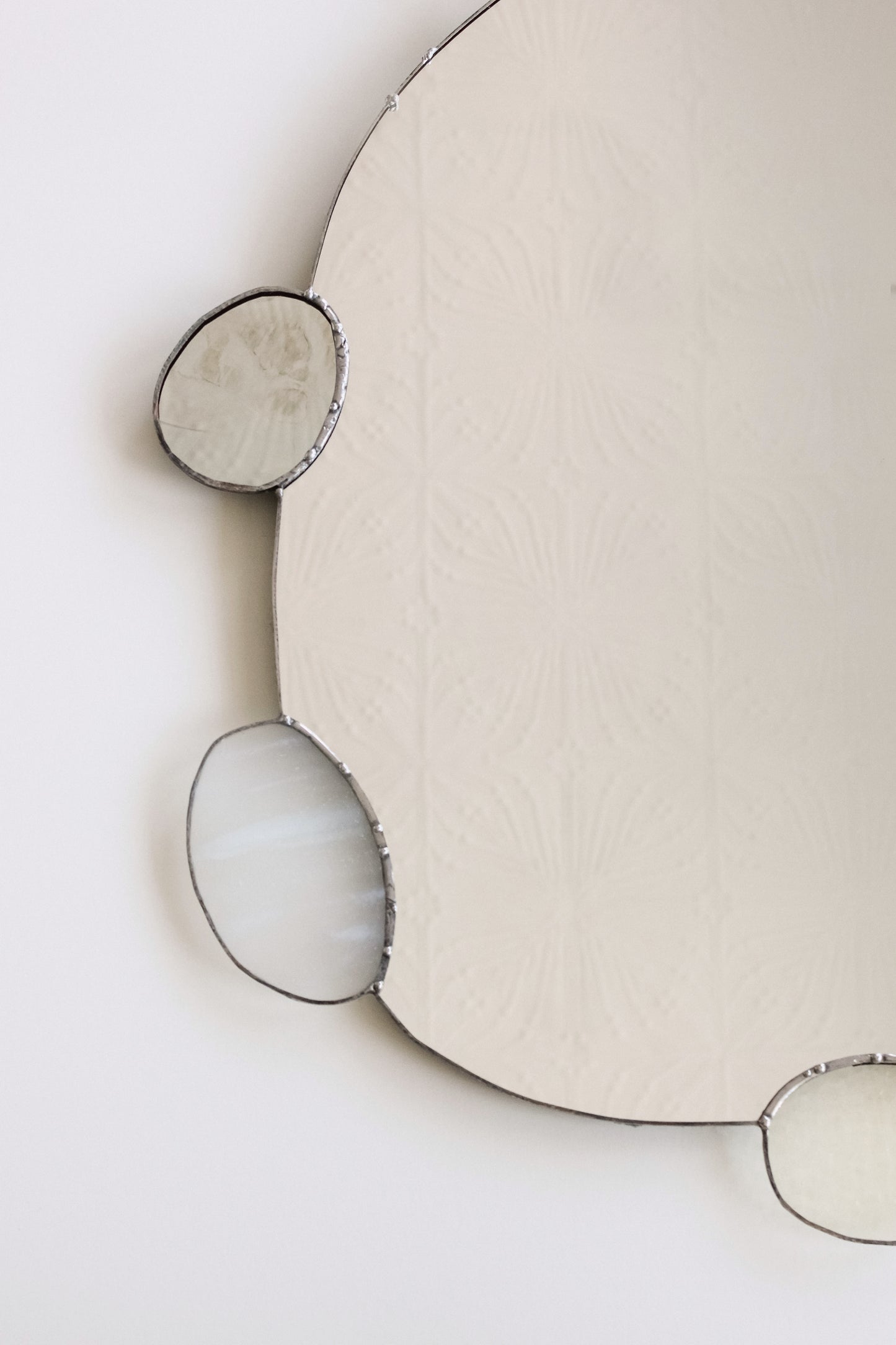 Large Pebble Mirror | NO. 020
