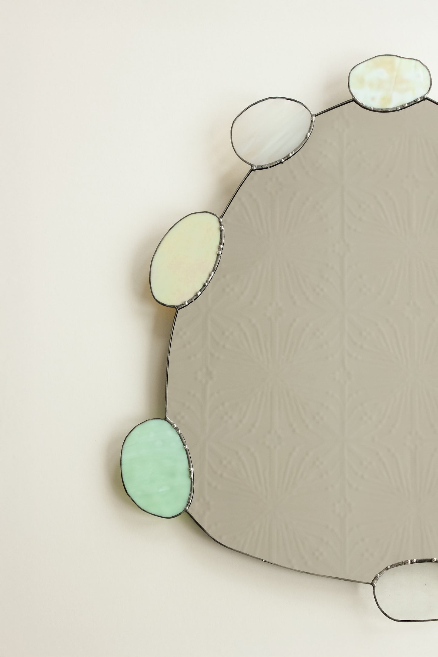 Large Pebble Mirror | NO. 026