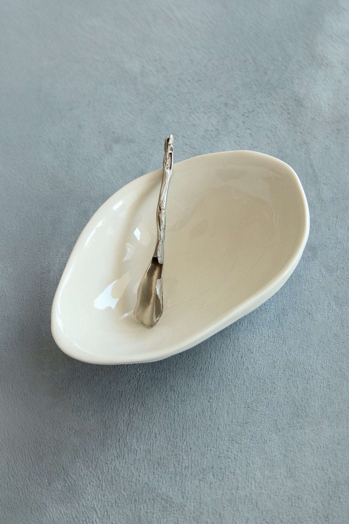 Coccio Mini Scoop | White Bronze