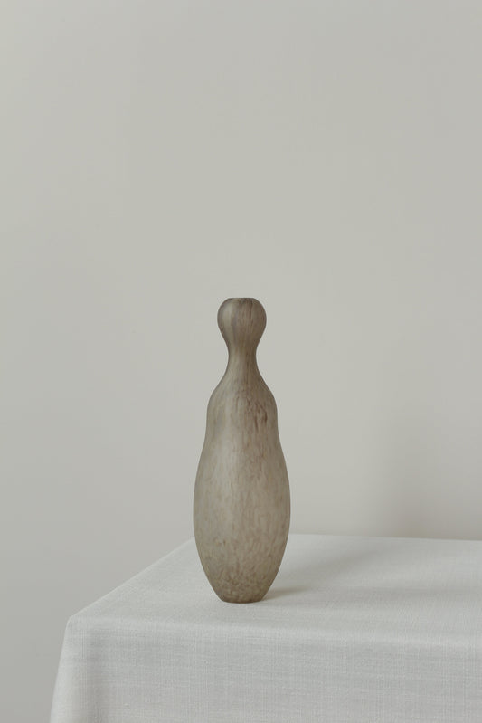 No. 1044 | Slim Quille Vase