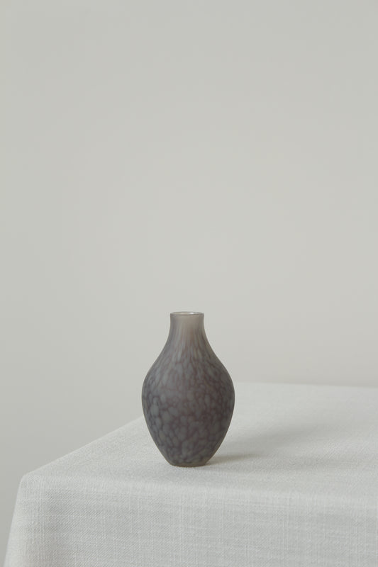 No. 1058 | Lilas Vase